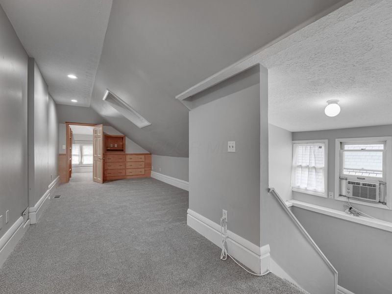 846-848 Summit Street , Columbus, OH 43215 Photo 41