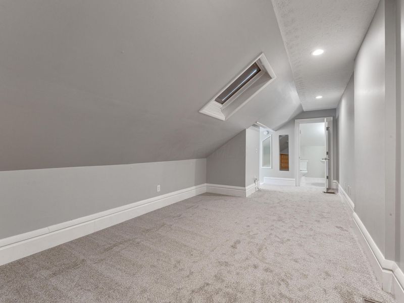 846-848 Summit Street , Columbus, OH 43215 Photo 42