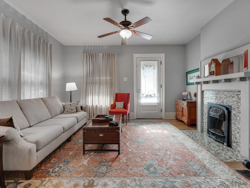 846-848 Summit Street , Columbus, OH 43215 Photo 9