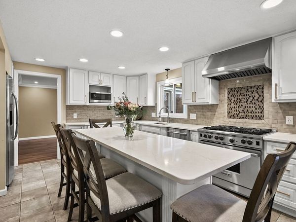 12 Old Carriage Drive, Wilbraham, MA 01095