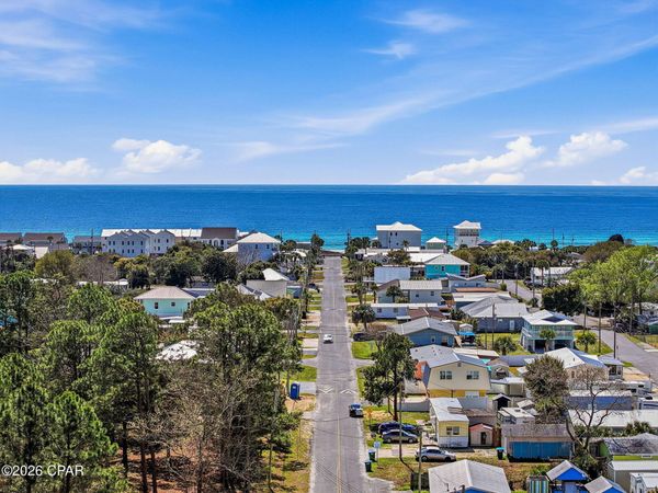 321 Deluna Place , Panama City Beach, FL 32413