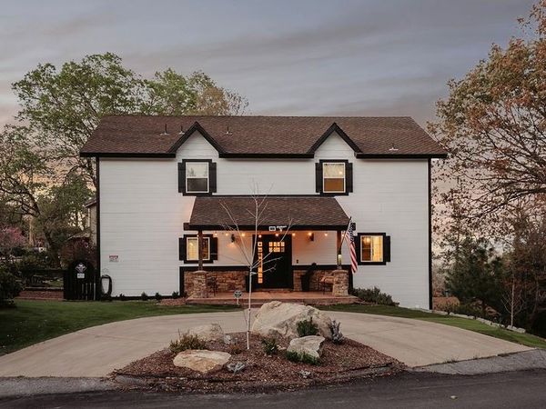 1498 Deer Way, Lake Arrowhead, CA 92352