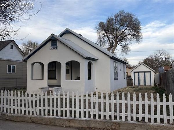 709 S 3rd Street, Lamar, CO 81052