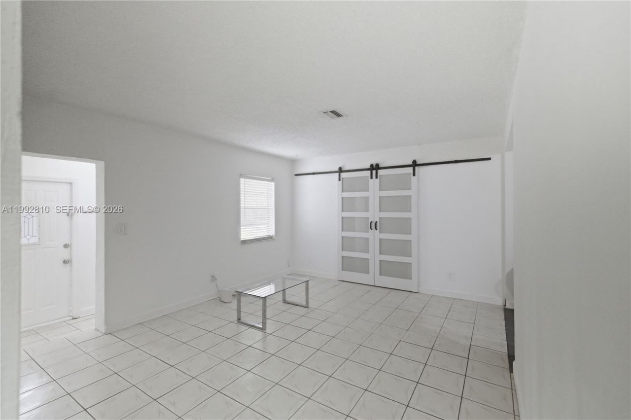 1425 NW 10th Pl , Unit 1425, Fort Lauderdale, FL 33311 Photo