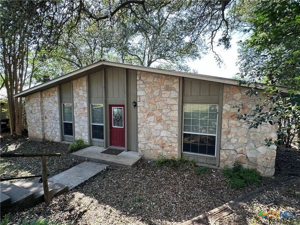 904 Dale Street , San Marcos, TX 78666
