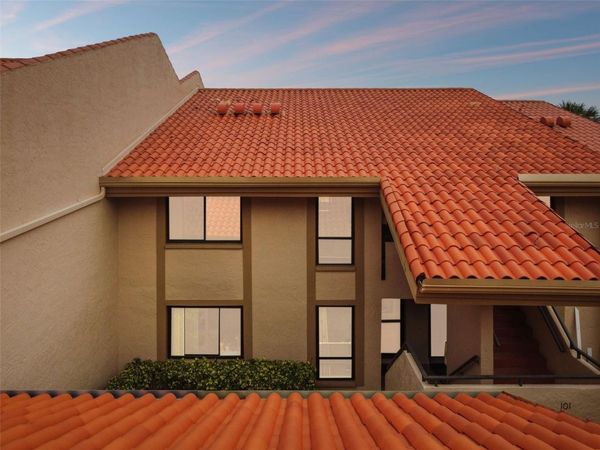 4800 BRITTANY DRIVE S, Unit 102, ST PETERSBURG, FL 33715