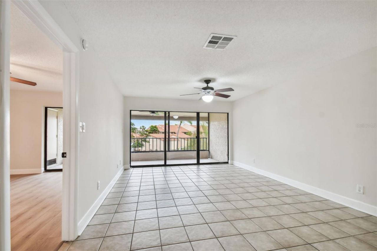 4800 Brittany Drive S, Unit 102, Saint Petersburg, FL 33715 Photo