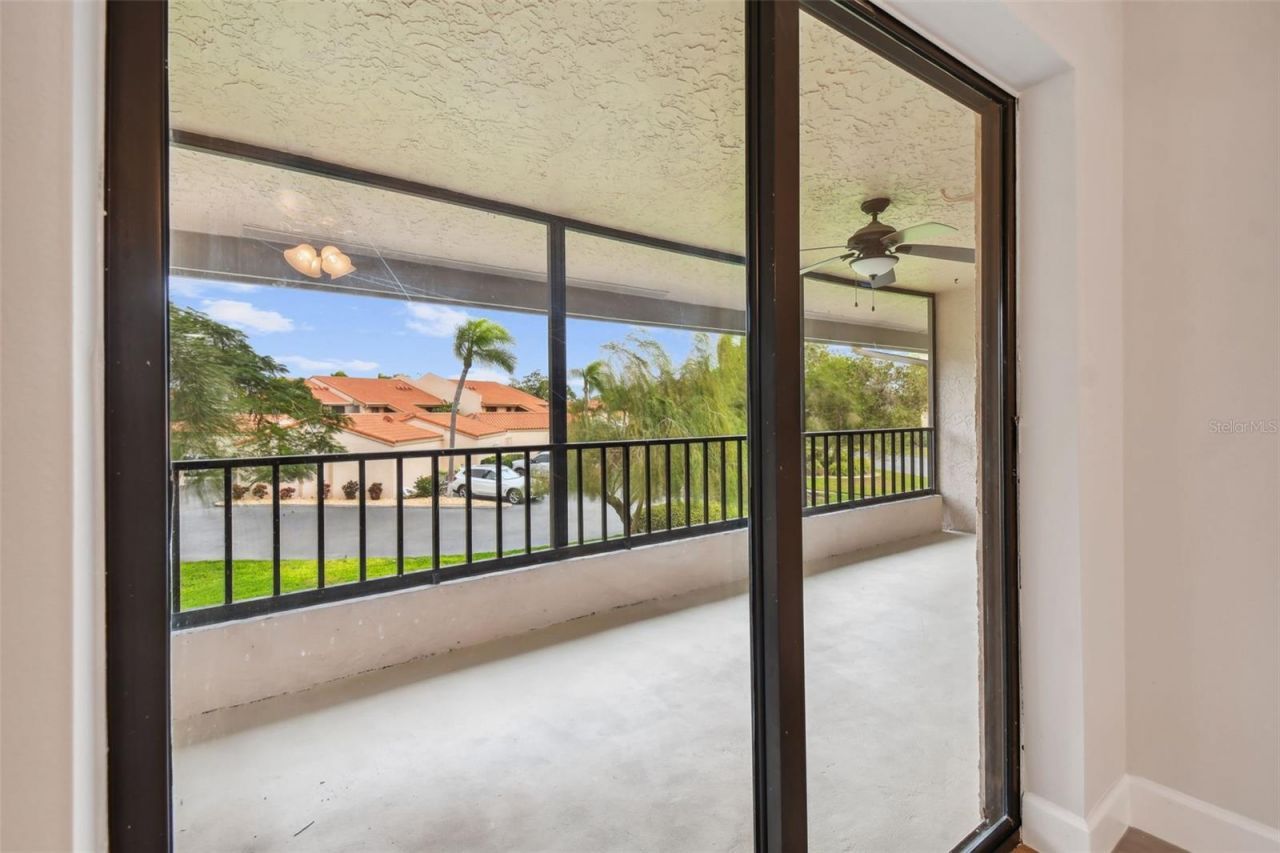 4800 Brittany Drive S, Unit 102, Saint Petersburg, FL 33715 Photo