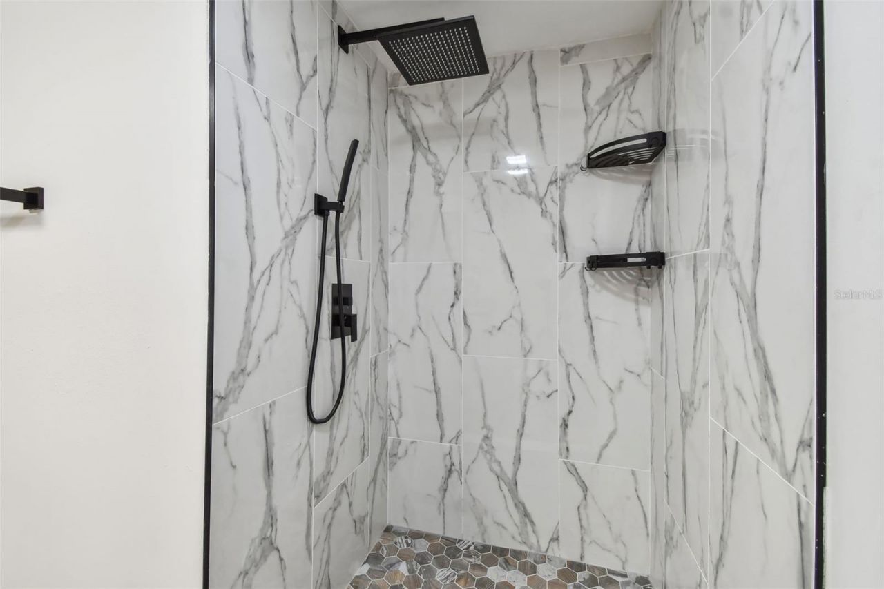 4800 Brittany Drive S, Unit 102, Saint Petersburg, FL 33715 Photo