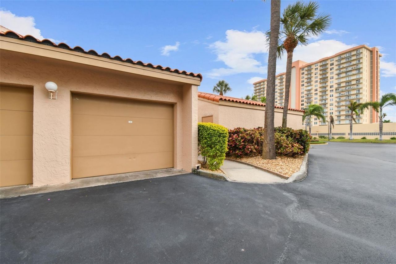 4800 Brittany Drive S, Unit 102, Saint Petersburg, FL 33715 Photo