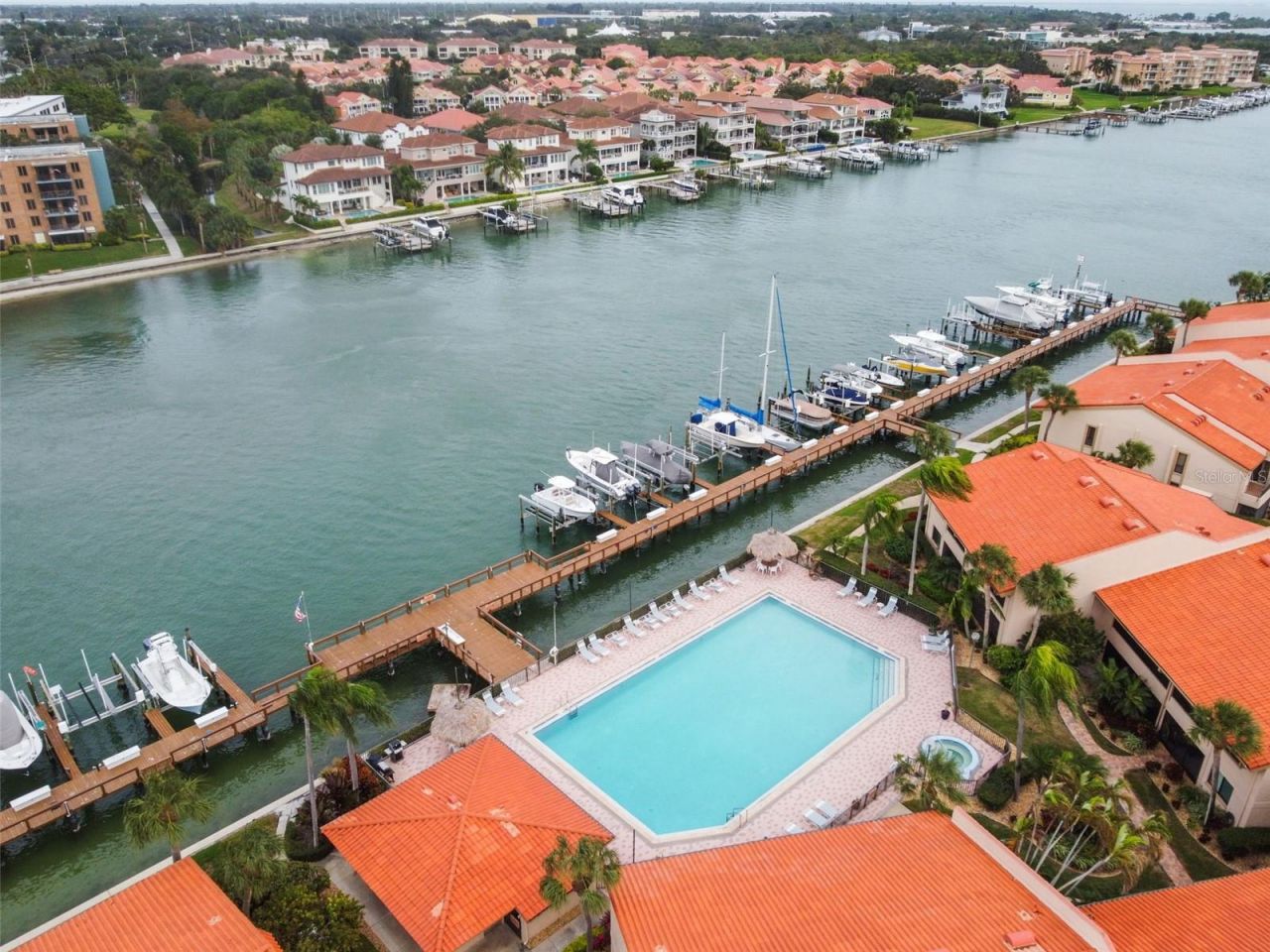 4800 Brittany Drive S, Unit 102, Saint Petersburg, FL 33715 Photo