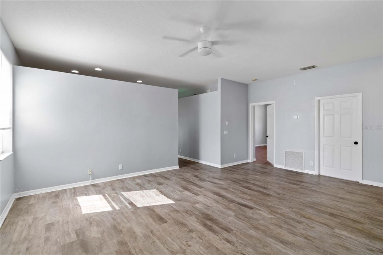 5214 60th Drive E, Bradenton, FL 34203 Photo