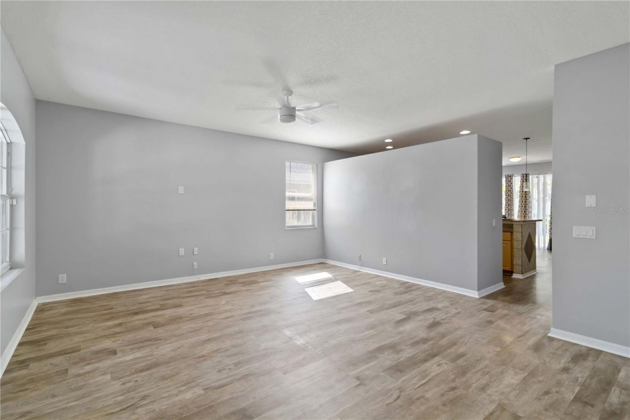 5214 60th Drive E, Bradenton, FL 34203 Photo