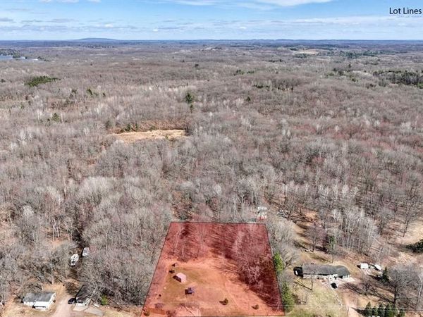 26487 State Highway 40, New Auburn, WI 43757