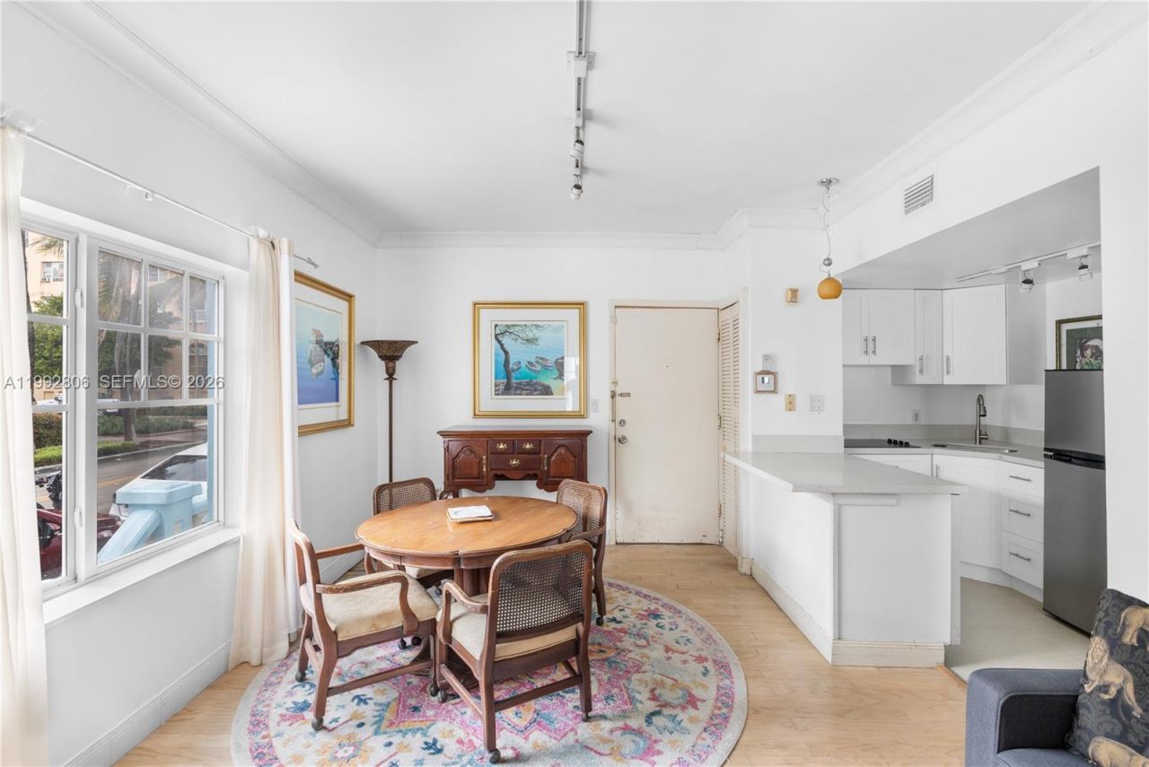 750 Pennsylvania Ave, Unit 3, Miami Beach, FL 33139 Photo