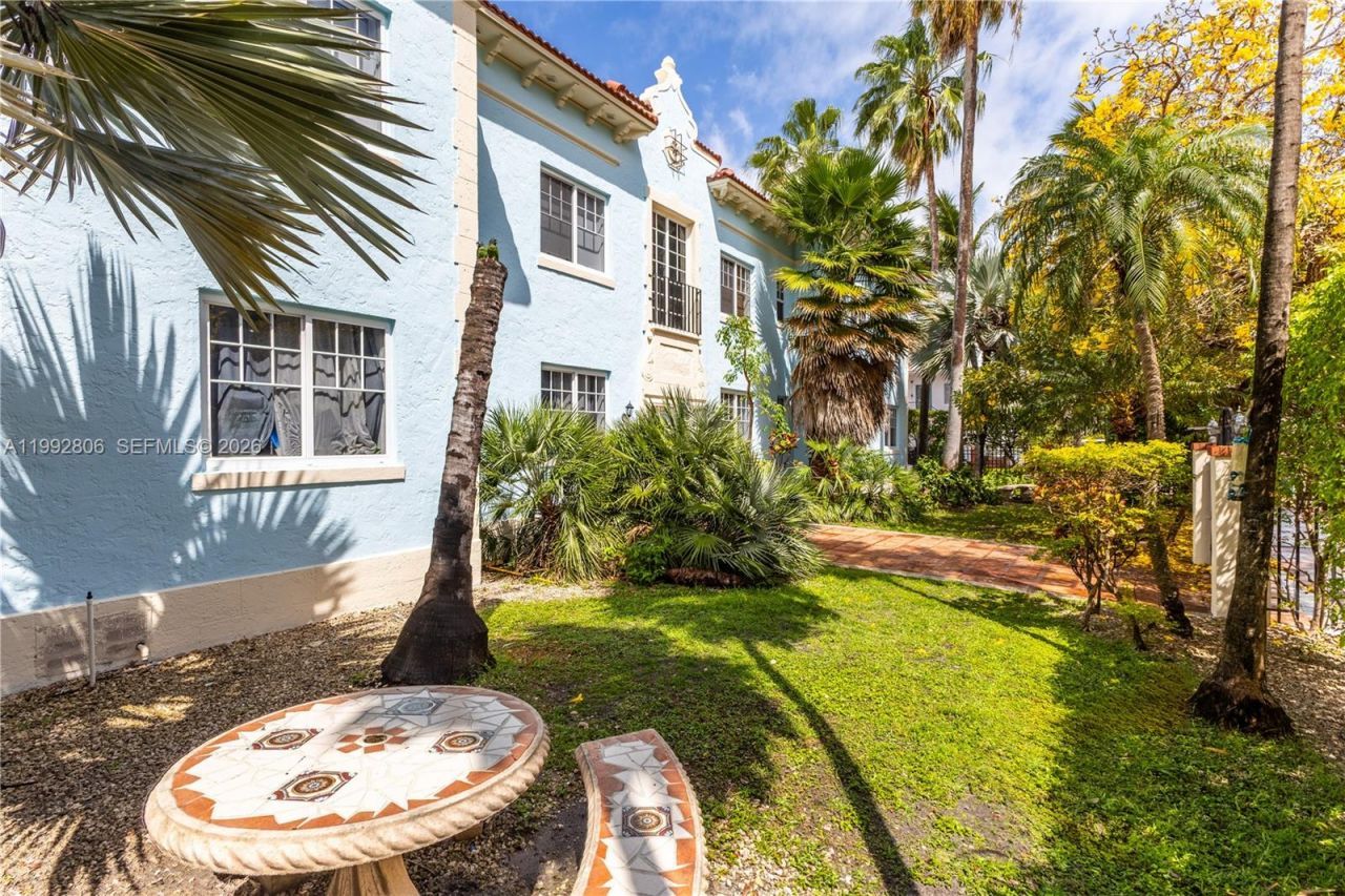 750 Pennsylvania Ave, Unit 3, Miami Beach, FL 33139 Photo