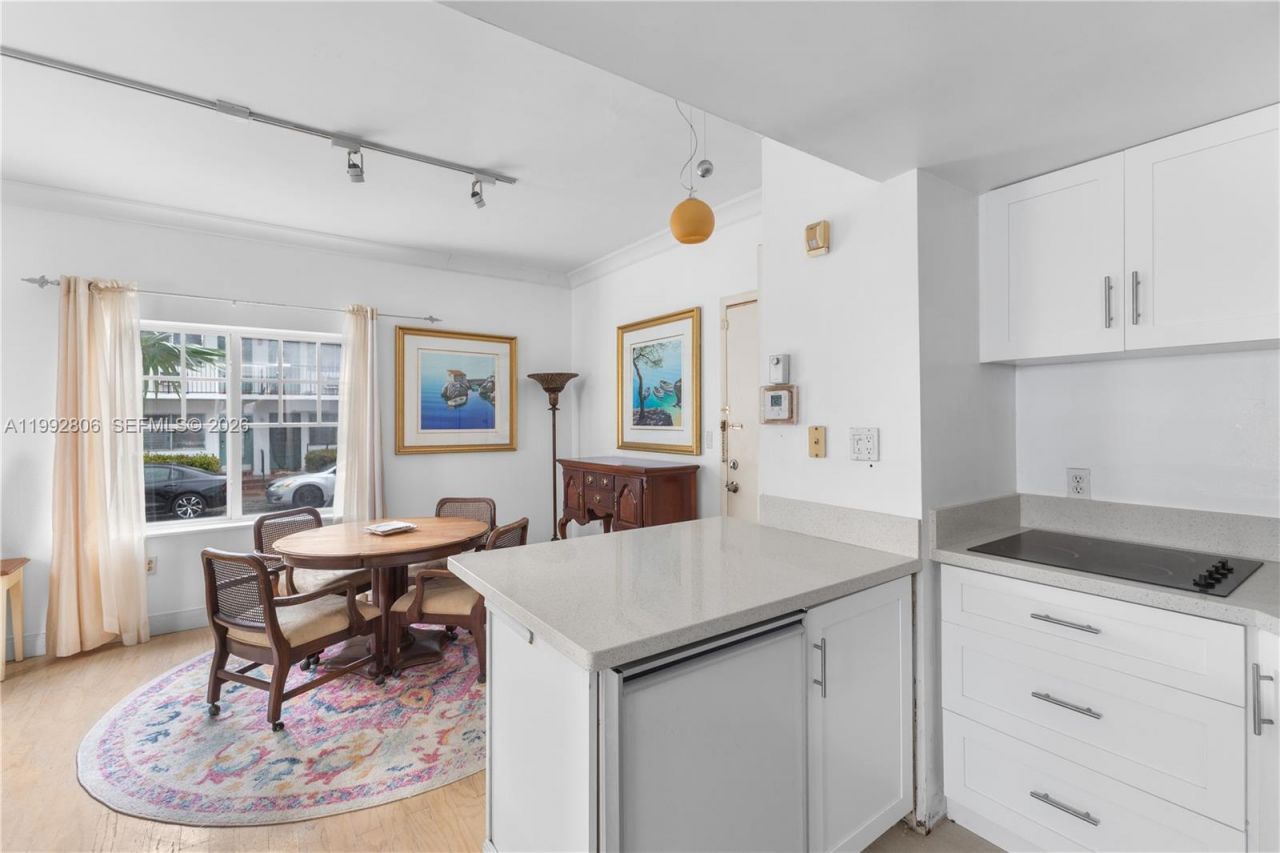 750 Pennsylvania Ave, Unit 3, Miami Beach, FL 33139 Photo