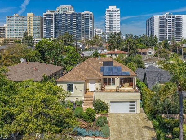 10707 Rochester, Los Angeles, CA 90024