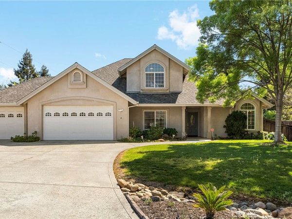 14 Sparrow Hawk, Chico, CA 95928