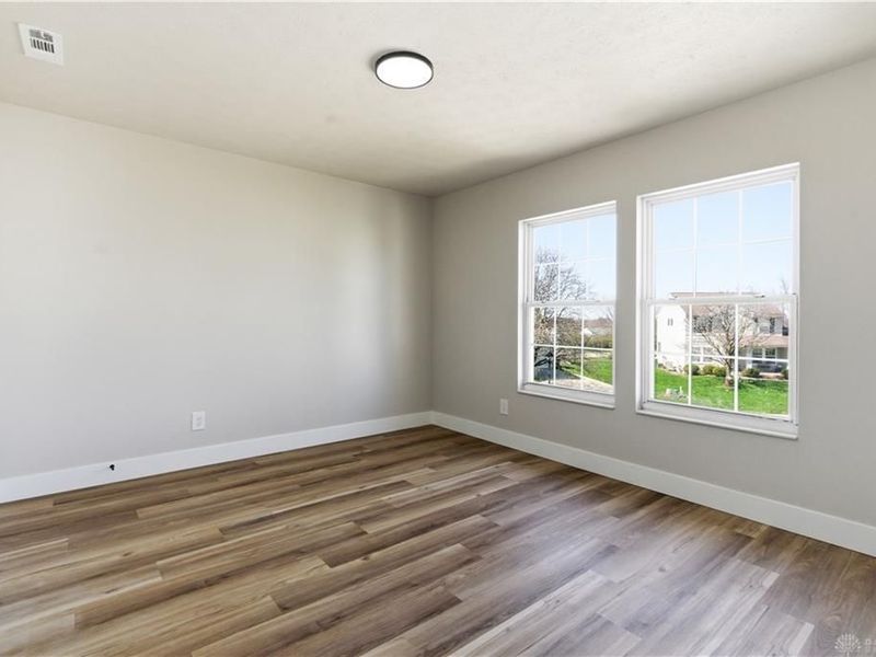 10124 S Cliff Swallow Court, Miamisburg, OH 45342 Photo 14