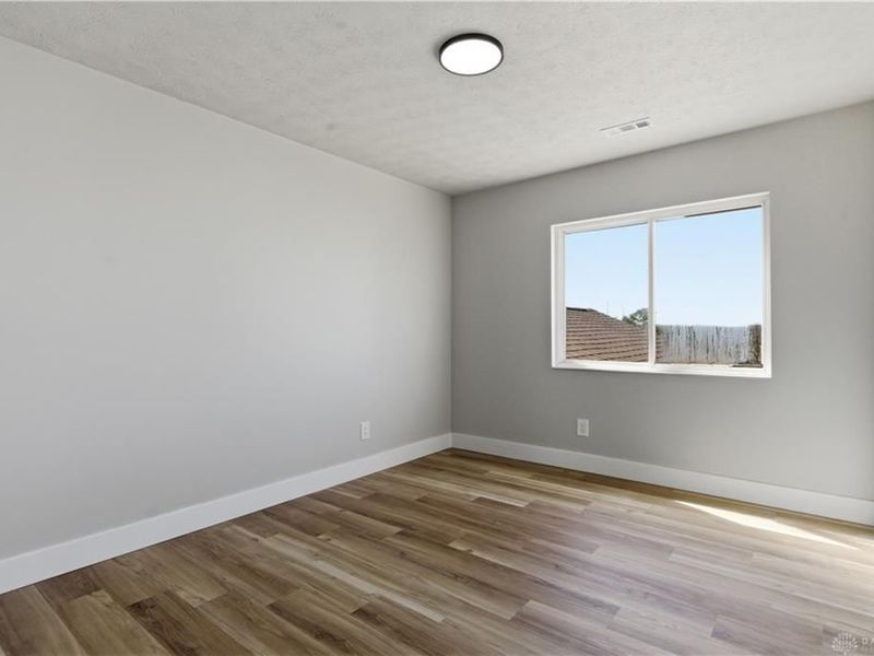 10124 S Cliff Swallow Court, Miamisburg, OH 45342 Photo 19