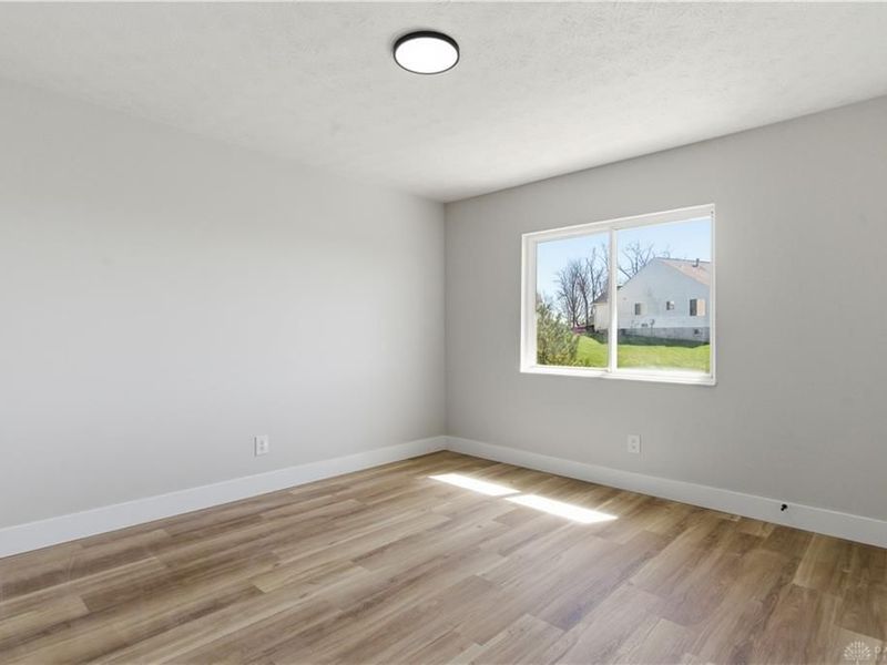 10124 S Cliff Swallow Court, Miamisburg, OH 45342 Photo 20