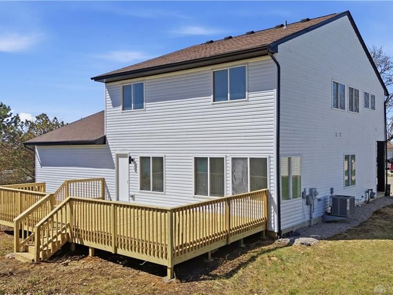 10124 S Cliff Swallow Court, Miamisburg, OH 45342 Photo 37