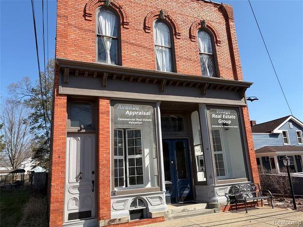 3568 Avon Street , Hartland Twp, MI 48353