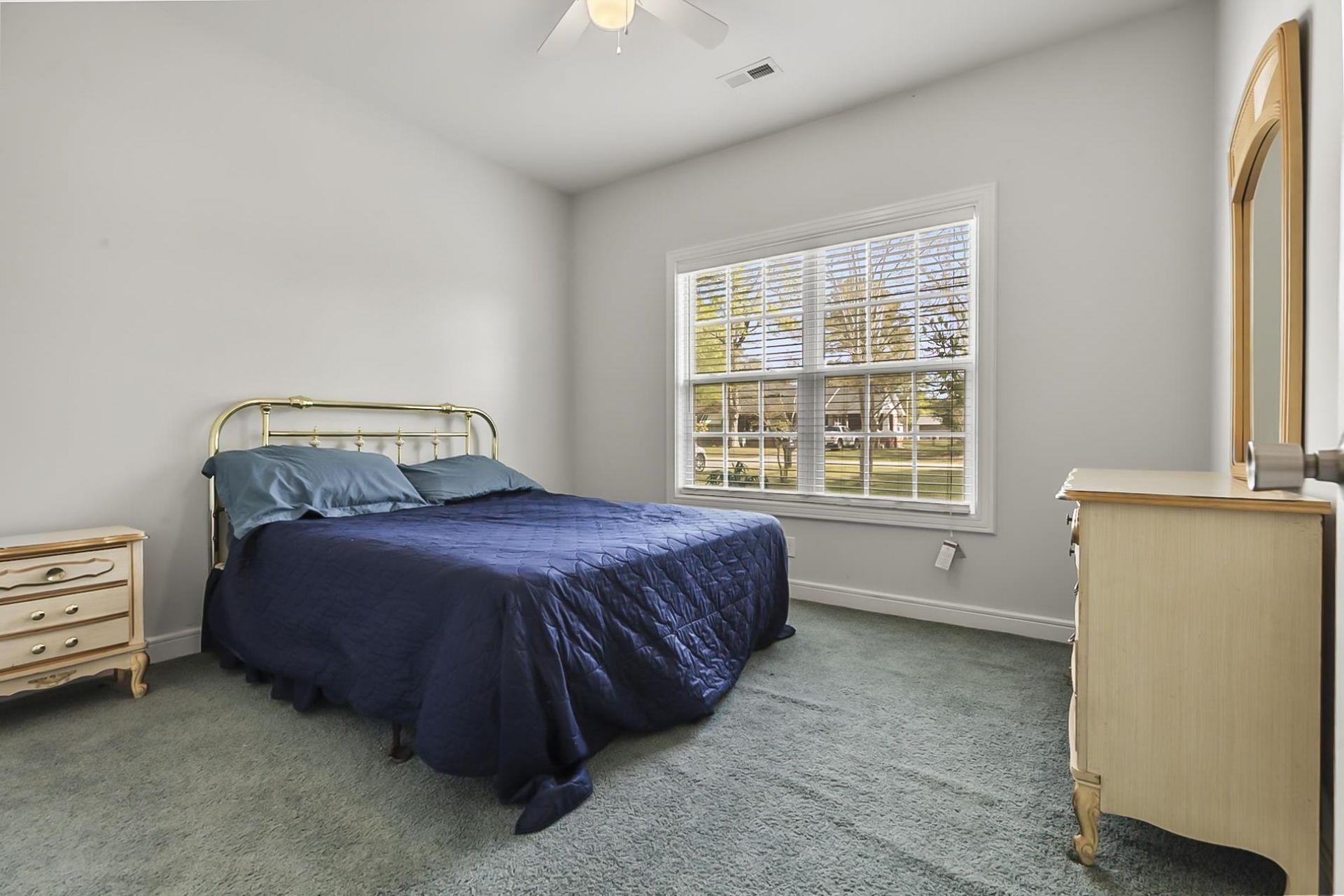 4650 Holly St.  Photo 15