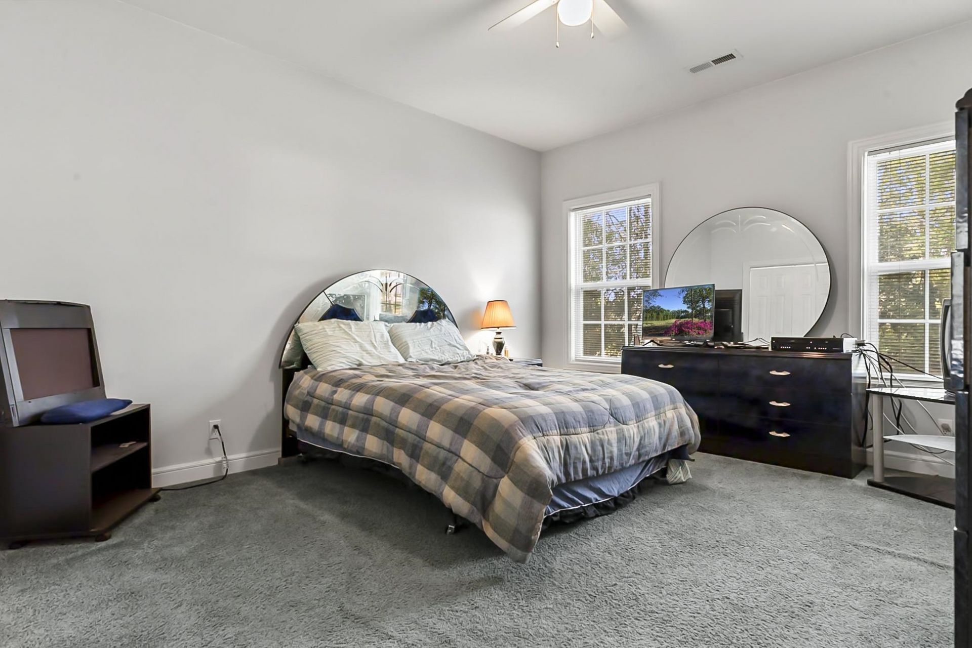 4650 Holly St.  Photo 17