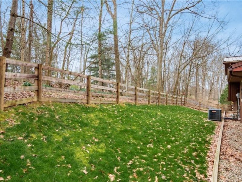 2930 Tarkman Drive, Nashport, OH 43830 Photo 48