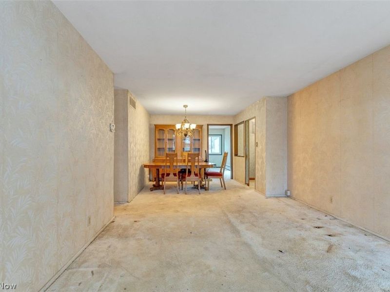 1231 Ranchland Drive, Mayfield Heights, OH 44124 Photo 4