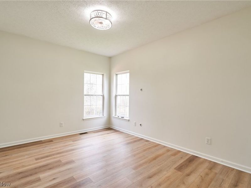 526 Paolo Circle NW, Canton, OH 44709 Photo 21