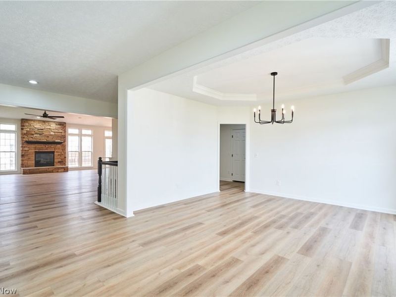 526 Paolo Circle NW, Canton, OH 44709 Photo 3