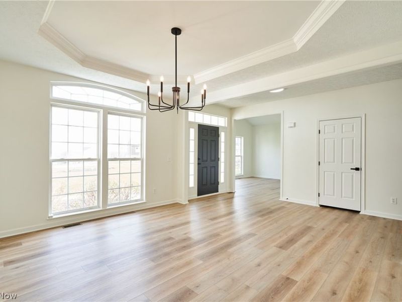 526 Paolo Circle NW, Canton, OH 44709 Photo 6