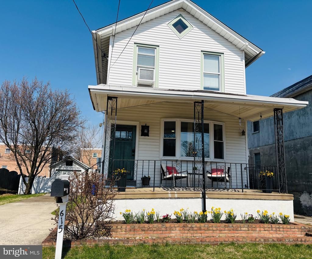 615 Solly Avenue, Philadelphia, PA 19111 Main Photo