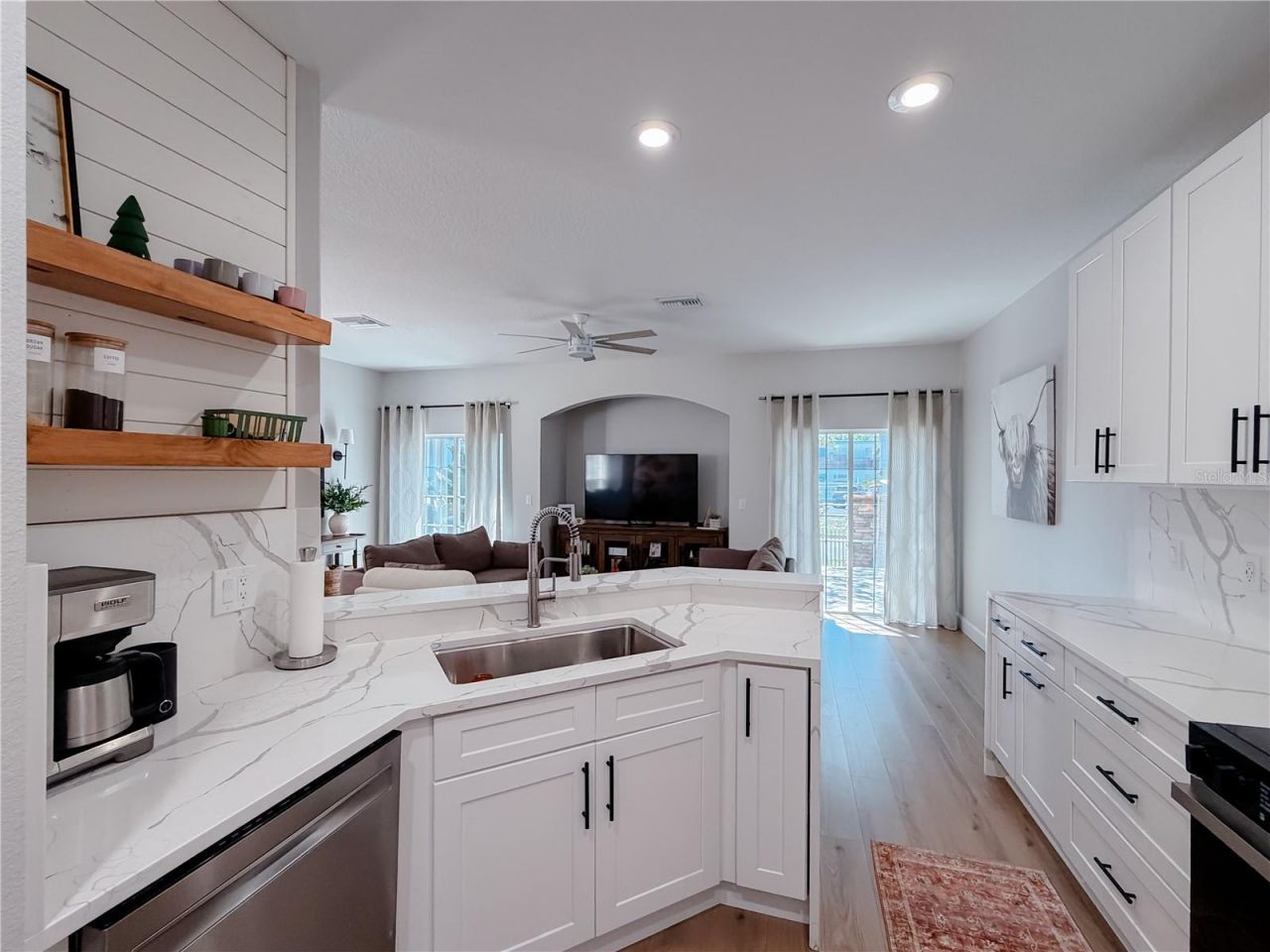 542 51st Avenue N, Saint Petersburg, FL 33703 Photo