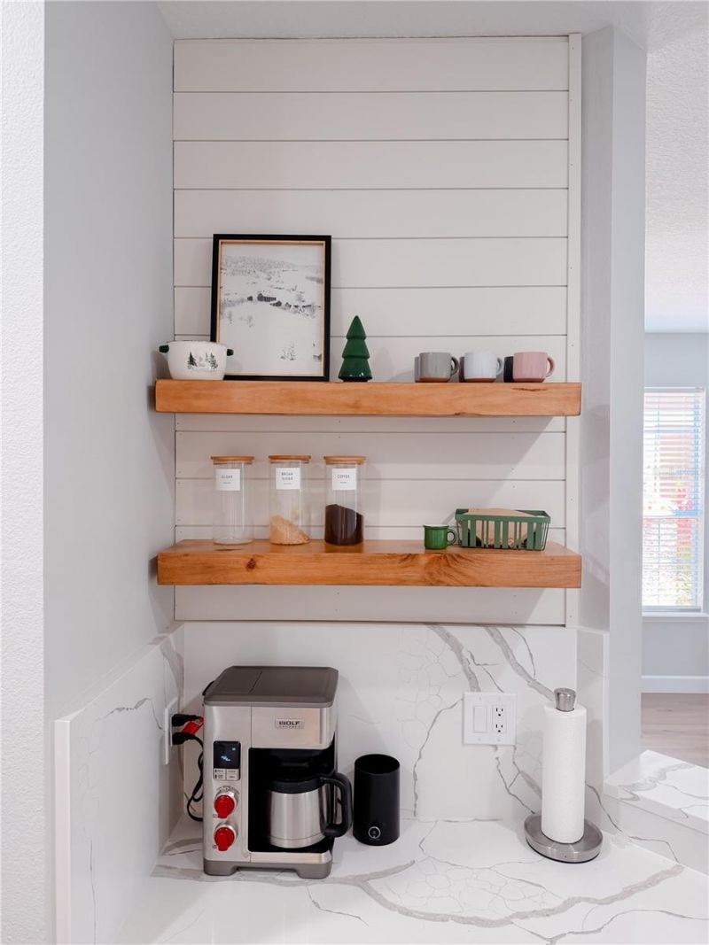 542 51st Avenue N, Saint Petersburg, FL 33703 Photo