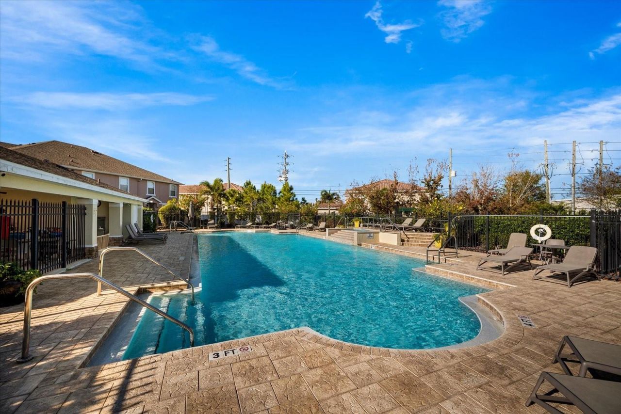 542 51st Avenue N, Saint Petersburg, FL 33703 Photo