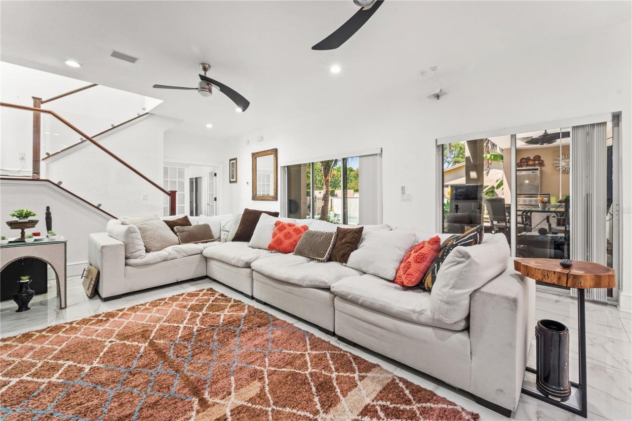 2520 Gomaz Way S, Saint Petersburg, FL 33712 Photo