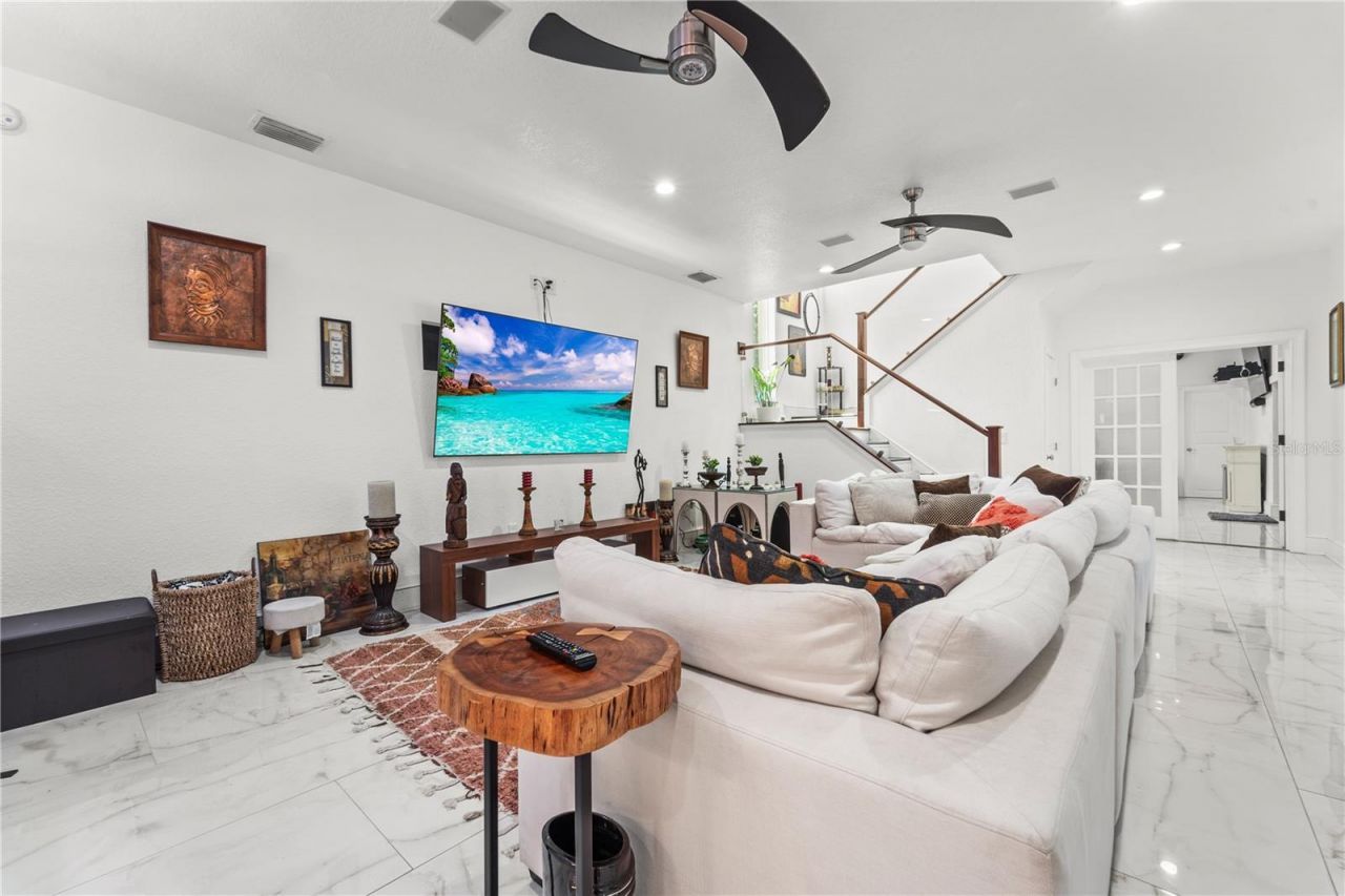 2520 Gomaz Way S, Saint Petersburg, FL 33712 Photo