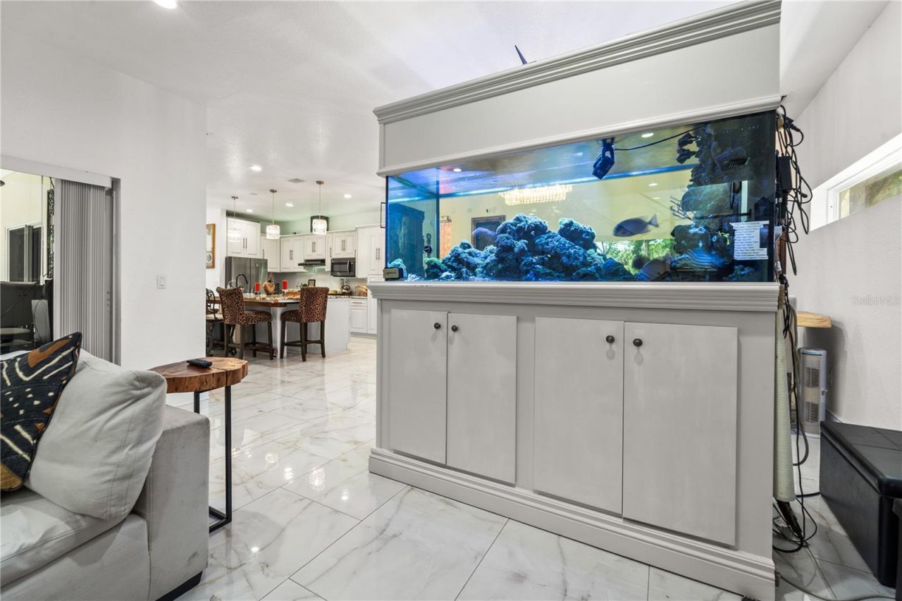 2520 Gomaz Way S, Saint Petersburg, FL 33712 Photo