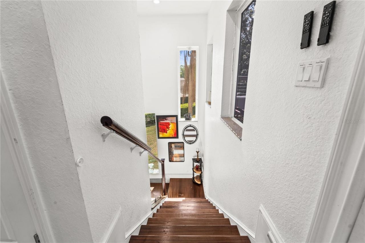 2520 Gomaz Way S, Saint Petersburg, FL 33712 Photo