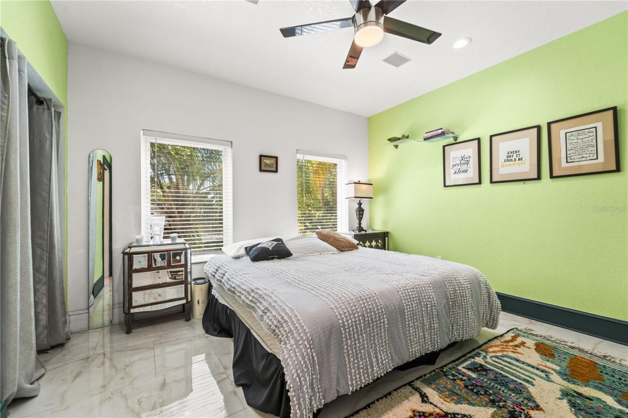 2520 Gomaz Way S, Saint Petersburg, FL 33712 Photo