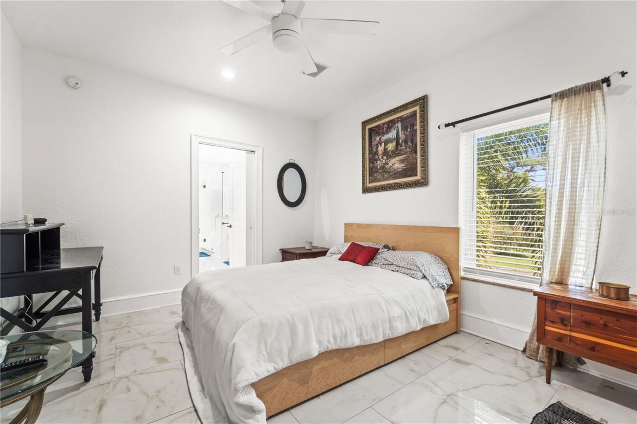 2520 Gomaz Way S, Saint Petersburg, FL 33712 Photo