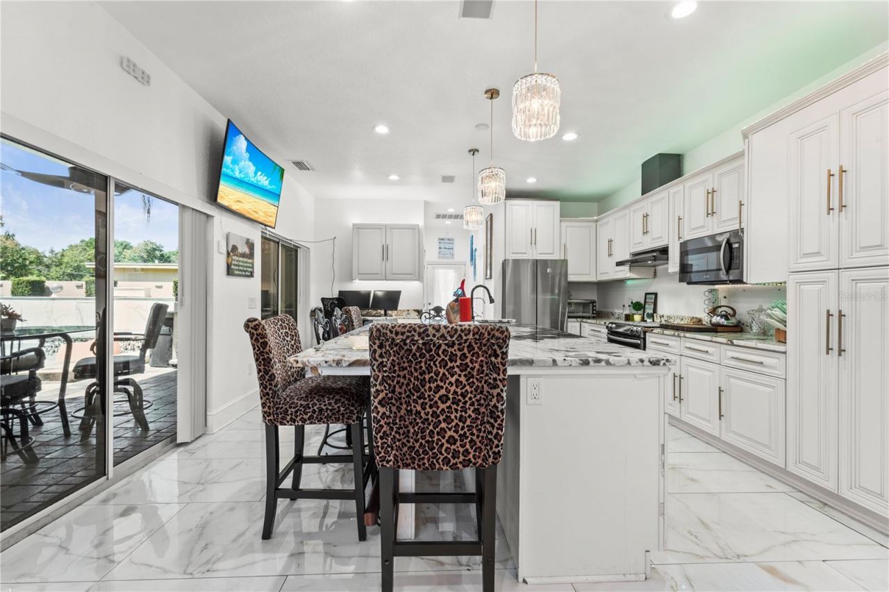 2520 Gomaz Way S, Saint Petersburg, FL 33712 Photo