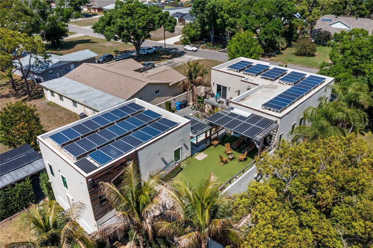 2520 Gomaz Way S, Saint Petersburg, FL 33712 Photo