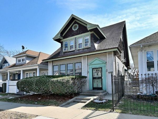 5411 W Thomas Street , Chicago, IL 60651