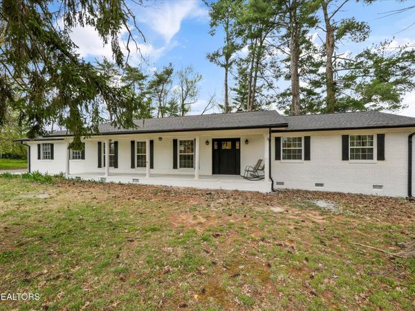 8808 Regent Lane, Knoxville, TN 37923