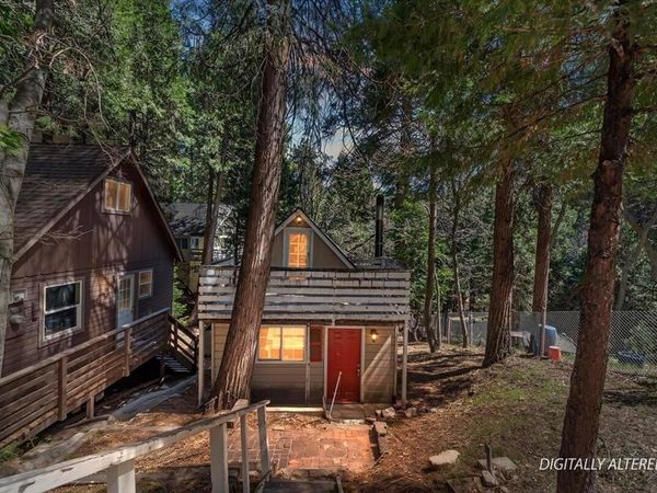 26752 Ca-189, Twin Peaks, CA 92391